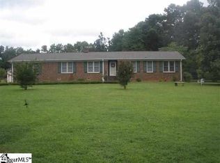 100 Edwards Rd, Lyman, SC 29365