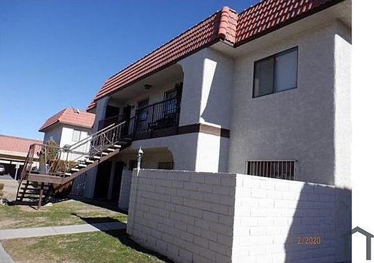 3rd image of 4300 N Lamont St APT 264