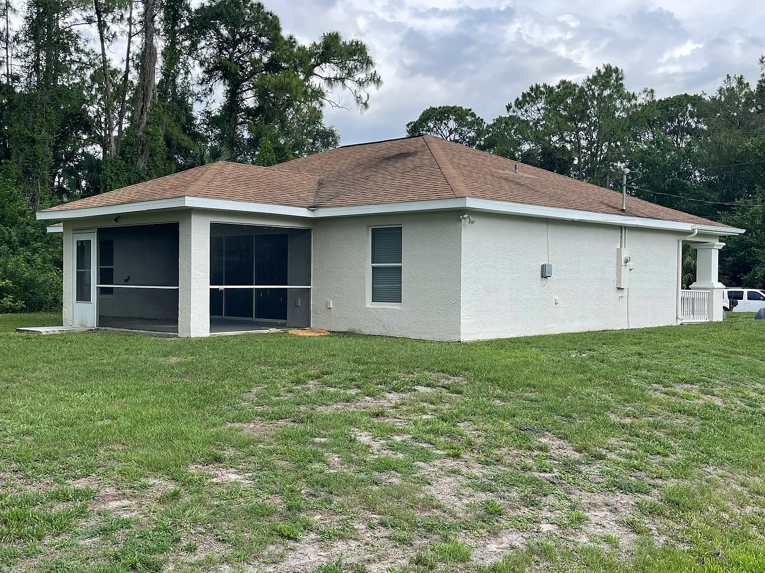 3 bed, 2200 sqft, $1,700 — Photo 4