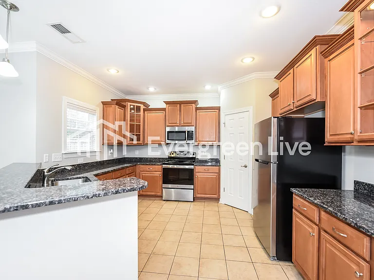 128 Montelena Dr — Photo 5