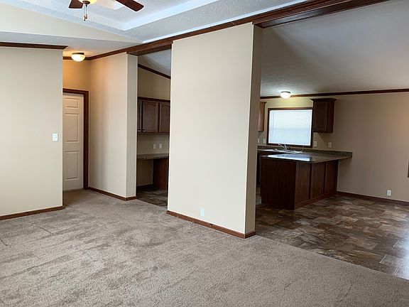 2nd image of 9800 Bloomsbury Cir #449