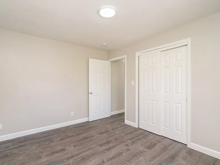 4412 High School Rd #2 — Photo 10