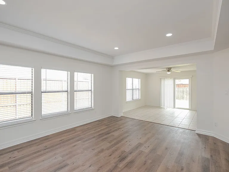 6410 Nottoway Ct — Photo 11