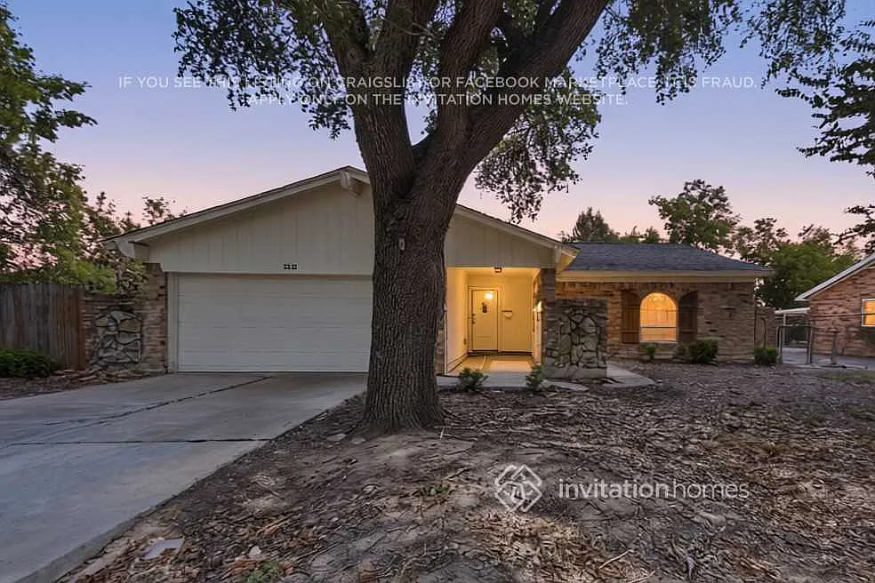 3212 Glenmont Fort Worth, TX 76133 — Photo 3