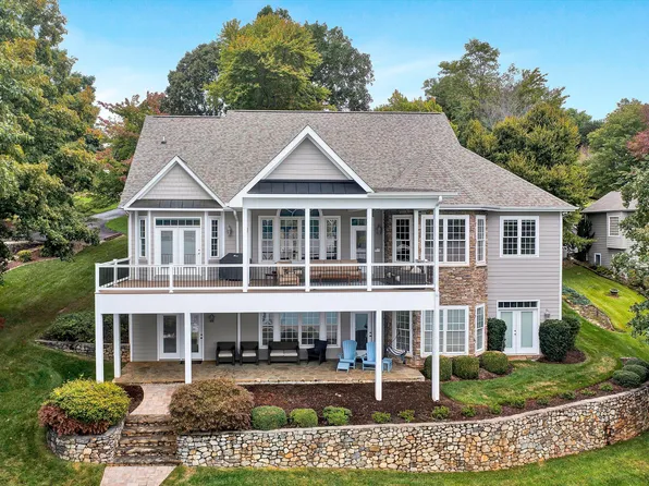 25 Westridge Ln, Union Hall, VA 24176