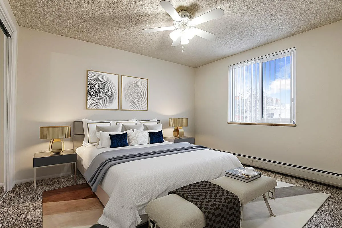 Washington Apartments — Photo 4