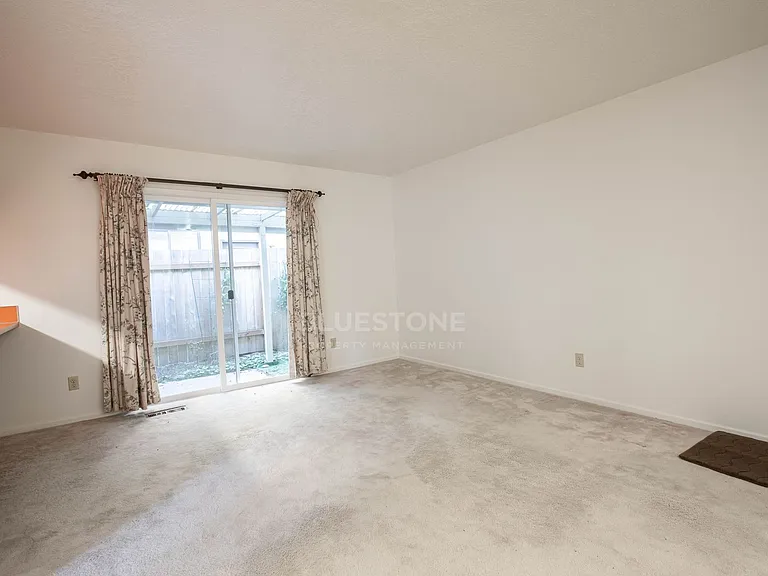 14715 SW Carlsbad Dr — Photo 12