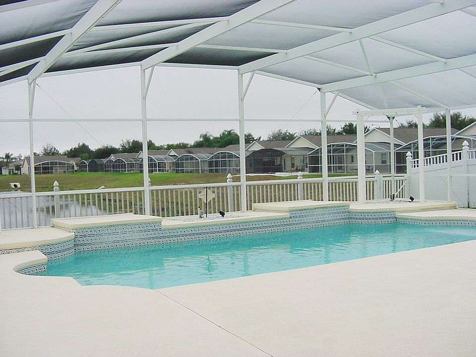 2nd image of 17411 Woodcrest Way