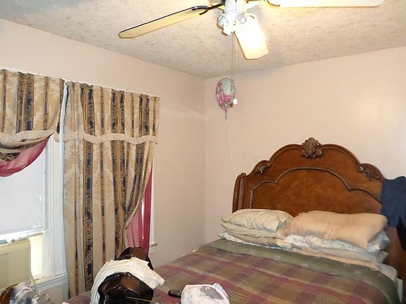 2nd image of 25 Malta St