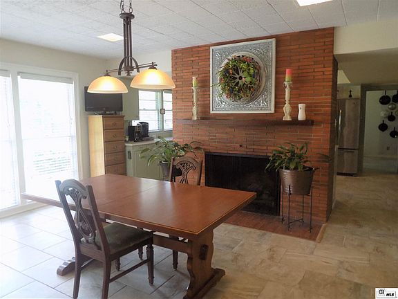 5th image of 213 Pecan Bayou Dr