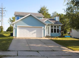 1335 Danny St, Waukesha, WI 53186