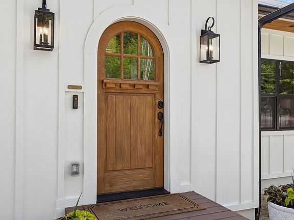 4th image of 1315 Still Mountain Way