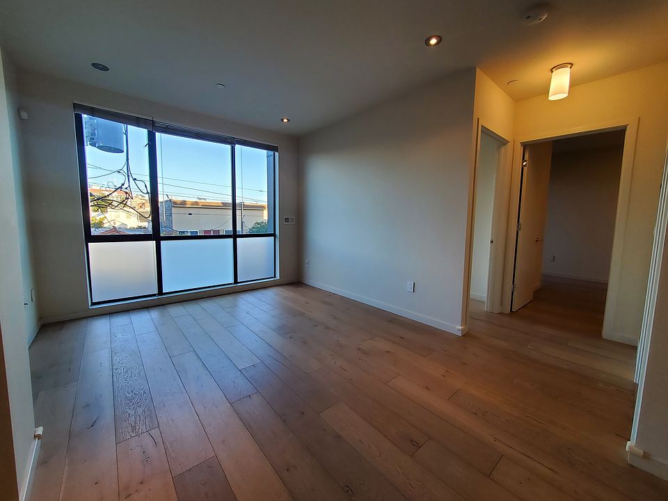 1st image of 2652 Harrison St APT 301