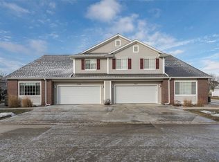 7306 Walden Rd NE, Cedar Rapids, IA 52402