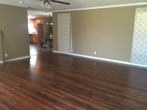 Living Room Photo #2