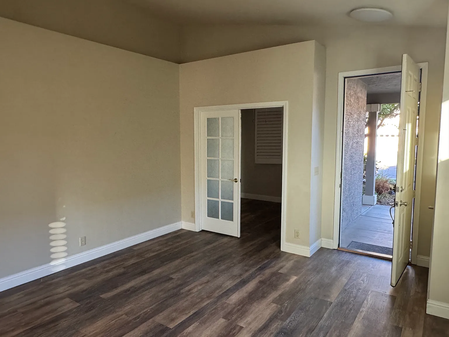 3 bed, 1457 sqft, $2,850 — Photo 2
