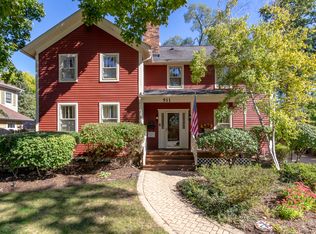 511 North Ave, Barrington, IL 60010