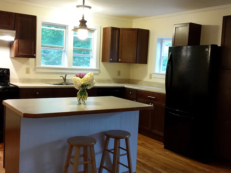 Bradish Ln — Photo 9
