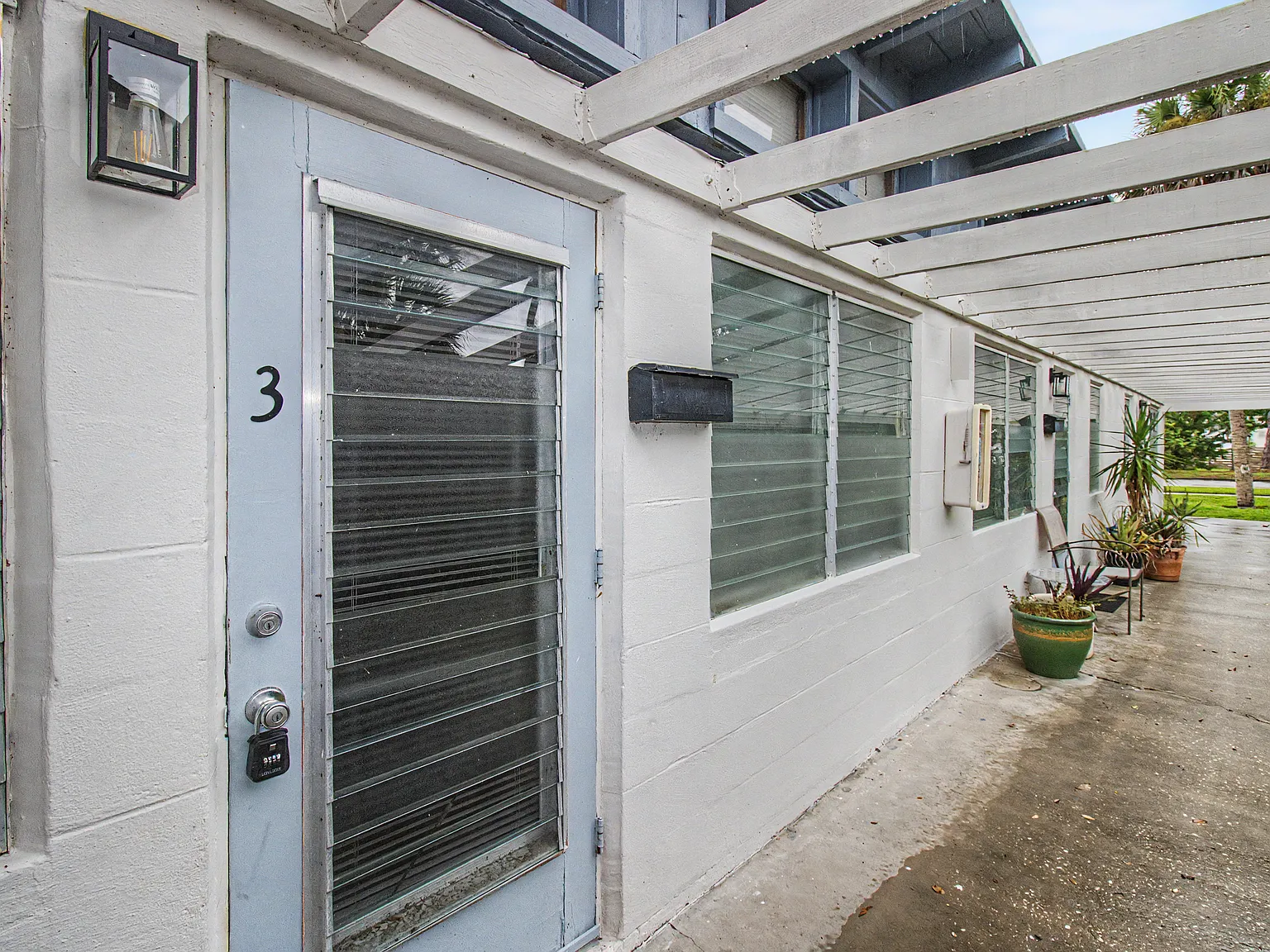 1 bed, 400 sqft, $1,250 — Photo 1