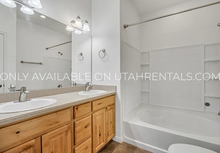 1028 Canyon Vista Rd #3 — Photo 17