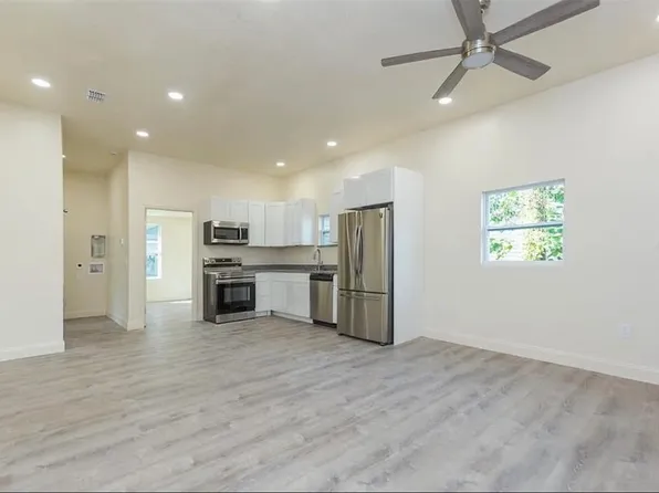 3008 N 17th St, Tampa, FL 33605