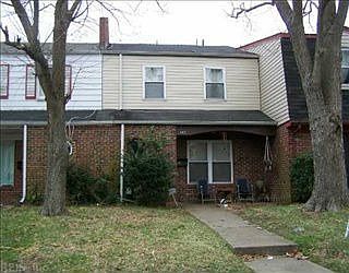 1st image of 607 Red Horse Ln