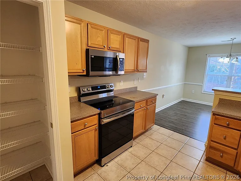 3347 Broomsgrove Dr — Photo 10