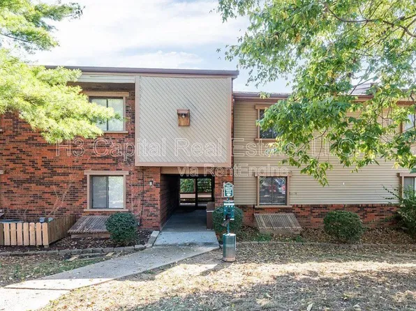 103C Woodhenge Dr #103C, Collinsville, IL 62234