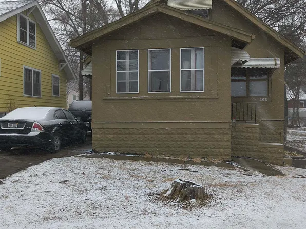 4319 N 40th St, Omaha, NE 68111