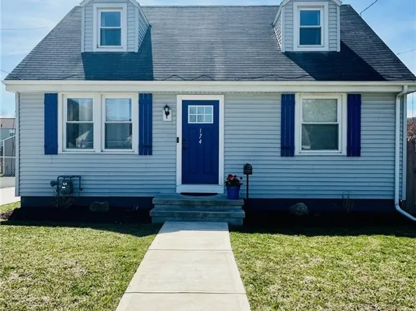 174 North Pl, Corning, NY 14830