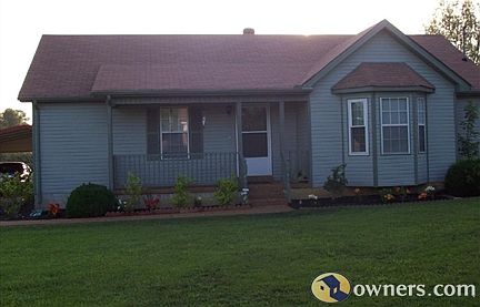 Exterior color-pale green