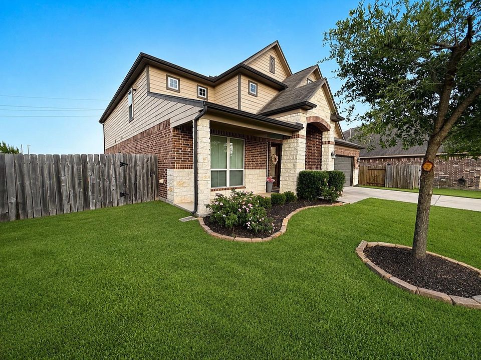1st image of 4638 Valley Rill Rd