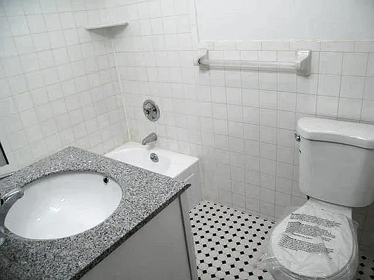 Rented by Roseann Lettieri Realty | media 11
