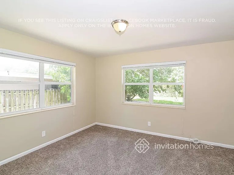 3205 Chapel Hill Blvd — Photo 16