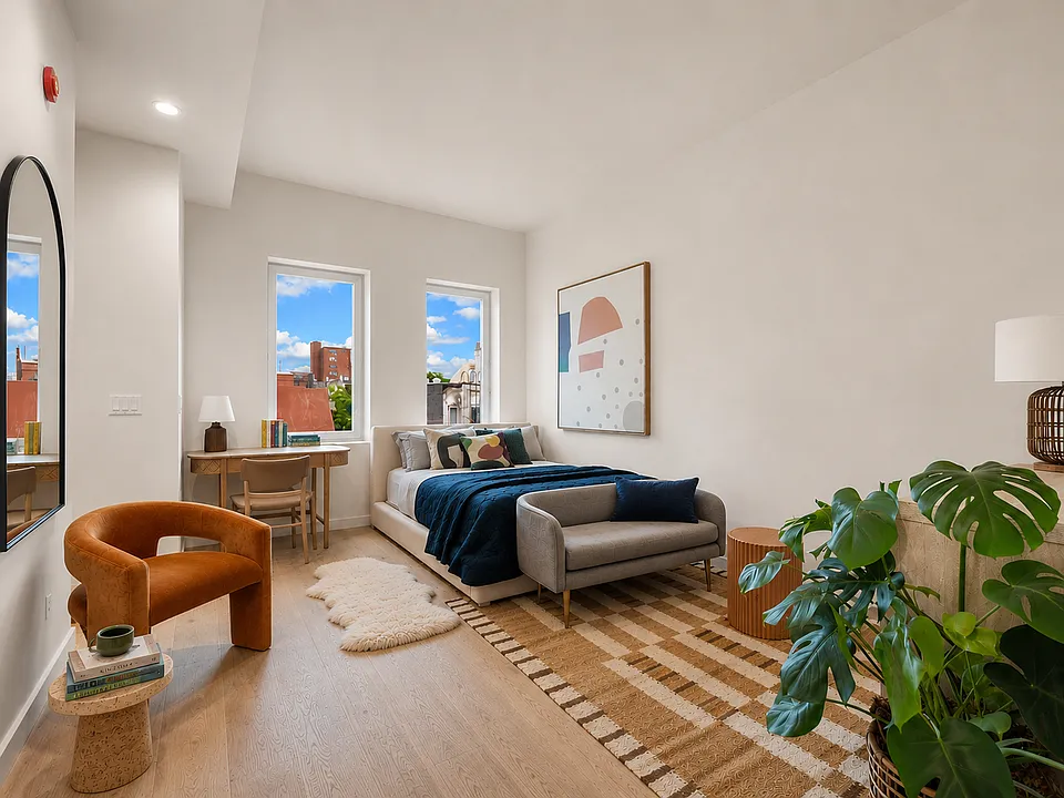 1861 Amsterdam Ave #211
