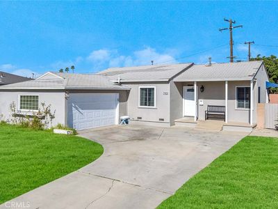 7901 Rockwell Ave, Midway City, CA, 92655