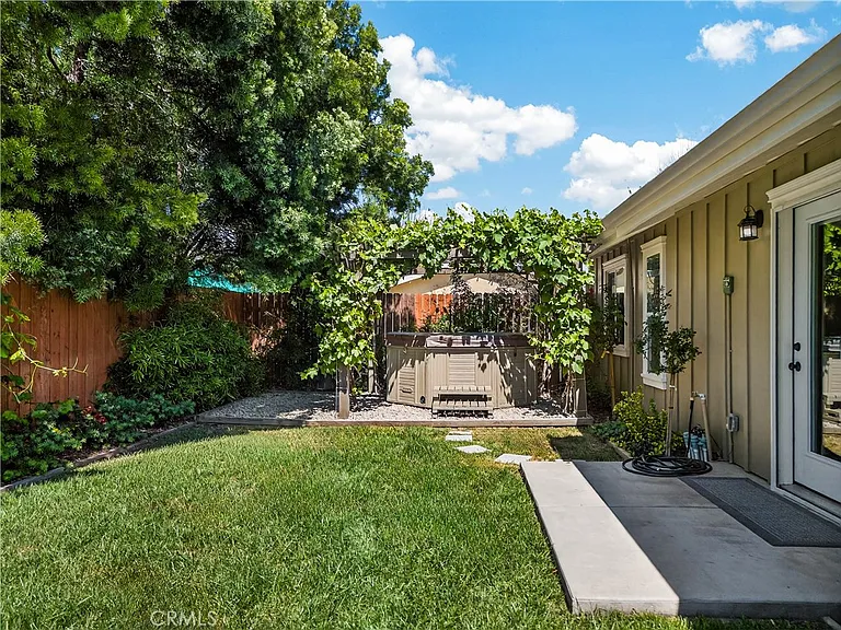8211 Quartz Ave — Photo 26