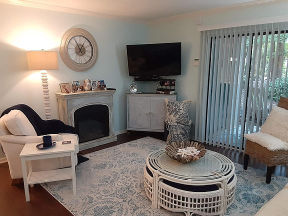 2nd image of 30 Mathews Dr APT 608