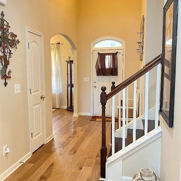 Listing photo 4
