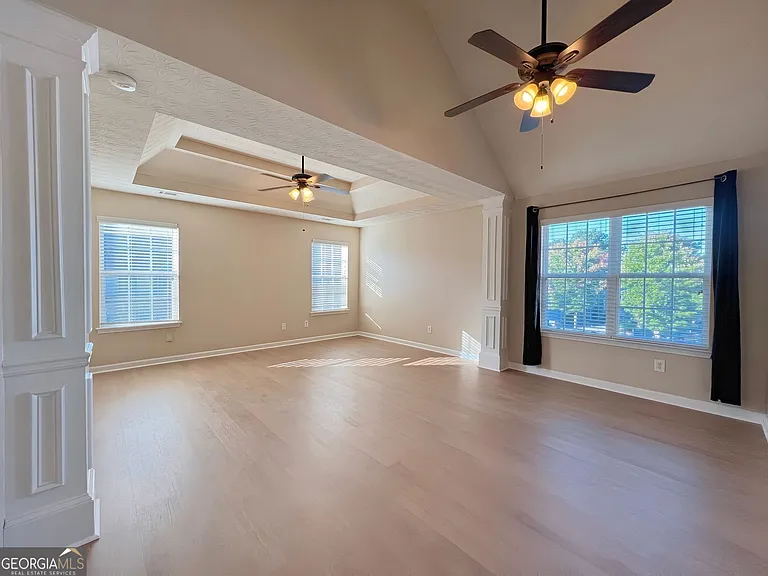 2751 Spence Ct — Photo 35
