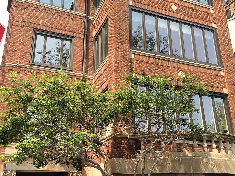 1st image of 3720 N Lake Shore Dr #D1