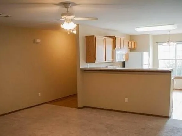 1102 SW Quartz Rd #1, Bentonville, AR 72712