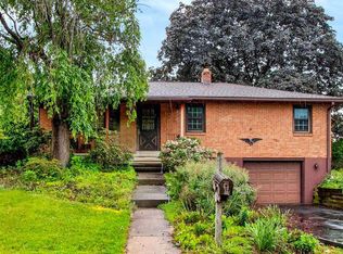 852 Rhodora Ave, Reading, PA 19605