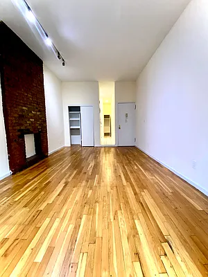 Rented by City & Suburban | media 10