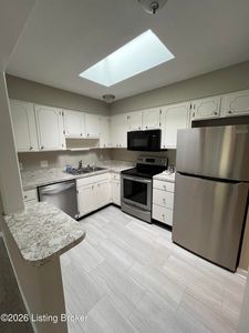 1935 Gardiner Ln APT H130, Louisville, KY, 40205