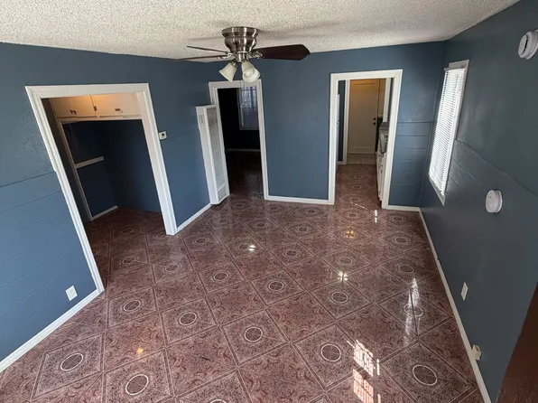 315 W 84th St #315, Los Angeles, CA 90003