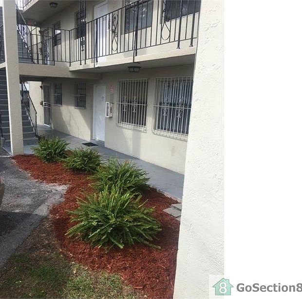 2nd image of 2621 NW 135th St #205