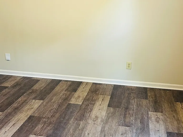 2553 Hickoryvale Dr — Photo 17