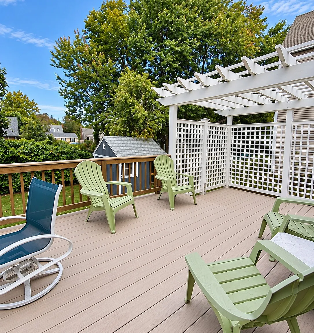 Vincent Dr, Marshfield — Photo 2
