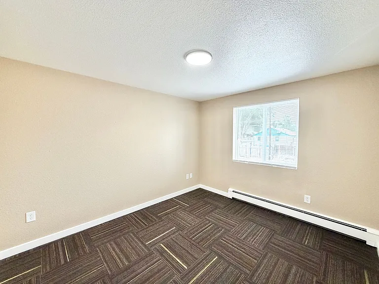 Steel City Flats — Photo 22